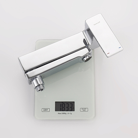 Смеситель для ванны SPLENKA S01.30