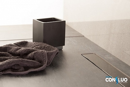 Душевой лоток Pestan Confluo Frameless Line 750 Black Glass