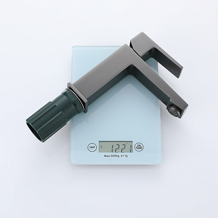 Смеситель для умывальника SPLENKA S01.10.09