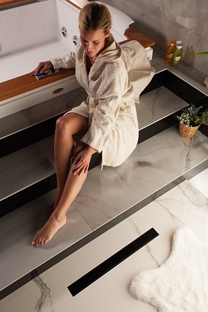 Душевой лоток Pestan Confluo Frameless Line 750 Black Glass