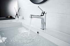 Смеситель Lemark Minima LM3806C для умывальника монолитный, хром